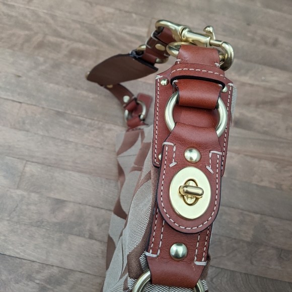 Authentic Signature Handbag - Picture 3 of 4